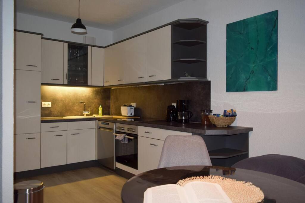 Md-5 Stadtfeld Beimsstrasse 81 - Appartement Domblick - Parkplatz - Balkon - 2Einzelbetten - Schlafsofa มัคเดอบวร์ก ภายนอก รูปภาพ