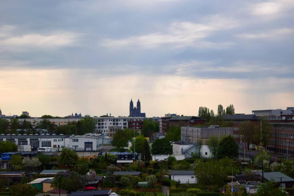 Md-5 Stadtfeld Beimsstrasse 81 - Appartement Domblick - Parkplatz - Balkon - 2Einzelbetten - Schlafsofa มัคเดอบวร์ก ภายนอก รูปภาพ