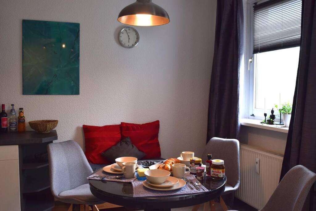 Md-5 Stadtfeld Beimsstrasse 81 - Appartement Domblick - Parkplatz - Balkon - 2Einzelbetten - Schlafsofa มัคเดอบวร์ก ภายนอก รูปภาพ